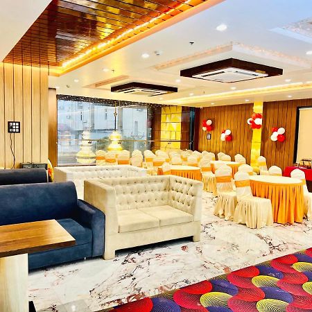 The Magnum Hotel Deoghar Exterior foto